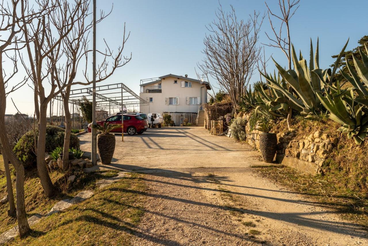 Apartments With A Parking Space Lopar, Rab - 14070 Extérieur photo